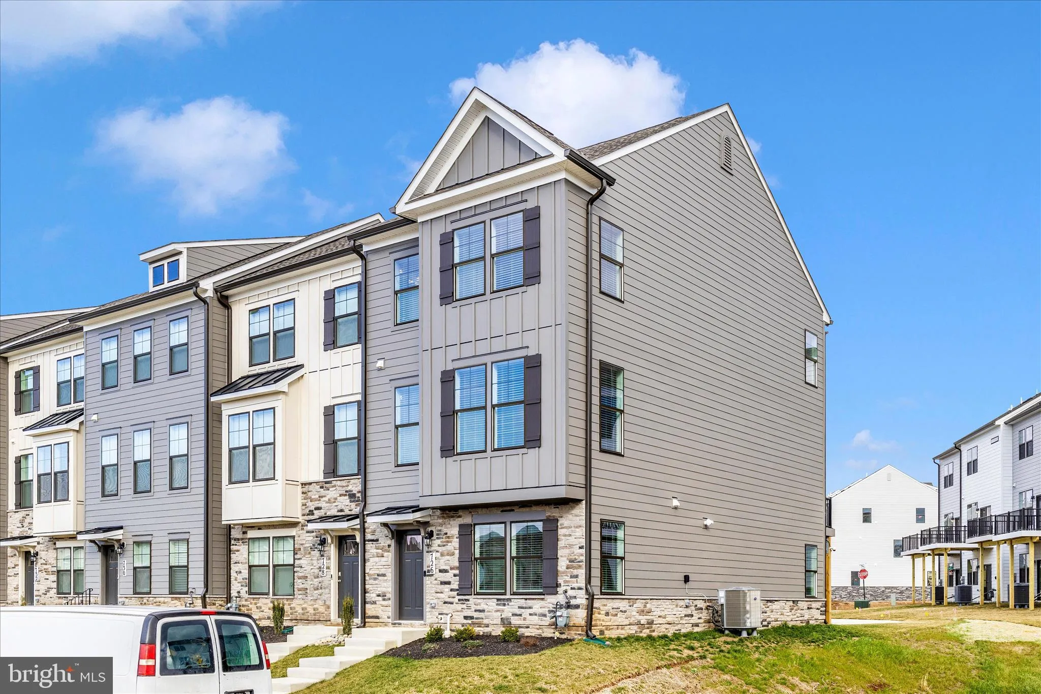 726 COMPASS WAY, Frederick, MD 21701