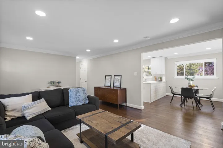 3404 Haven Place, Falls Church, VA 22041