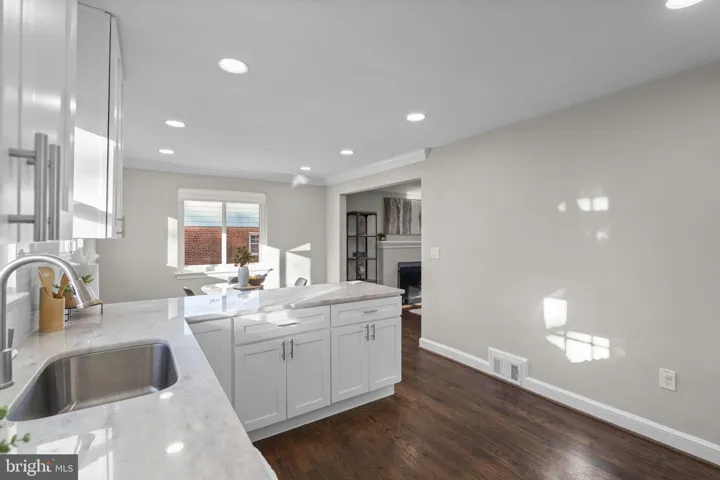 3404 Haven Place, Falls Church, VA 22041