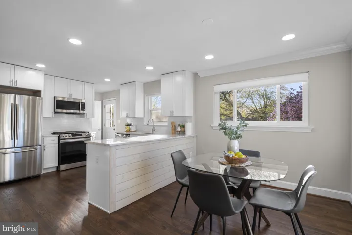 3404 Haven Place, Falls Church, VA 22041