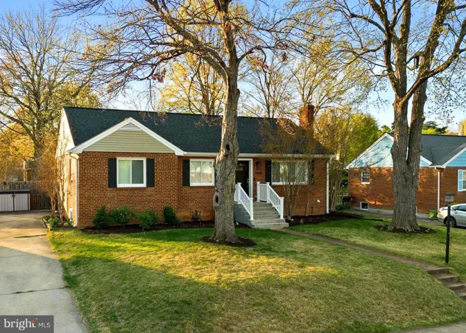 3404 Haven Place, Falls Church, VA 22041