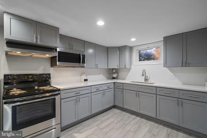3404 Haven Place, Falls Church, VA 22041