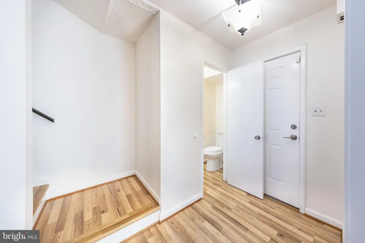 2232 Southgate Square, Reston, VA 20191