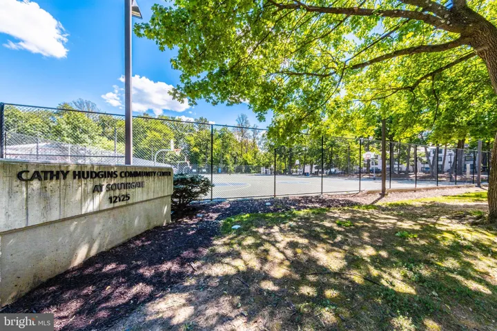 2232 Southgate Square, Reston, VA 20191