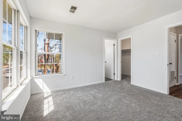 8643 Beekman Place, Alexandria, VA 22309