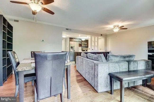 1300 Army Navy Drive, Arlington, VA 22202