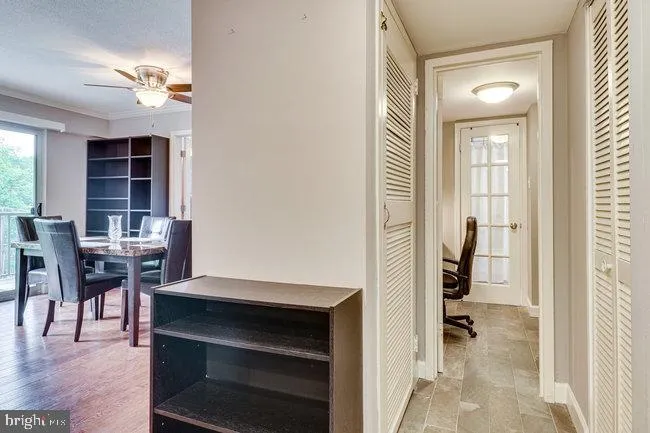 1300 Army Navy Drive, Arlington, VA 22202