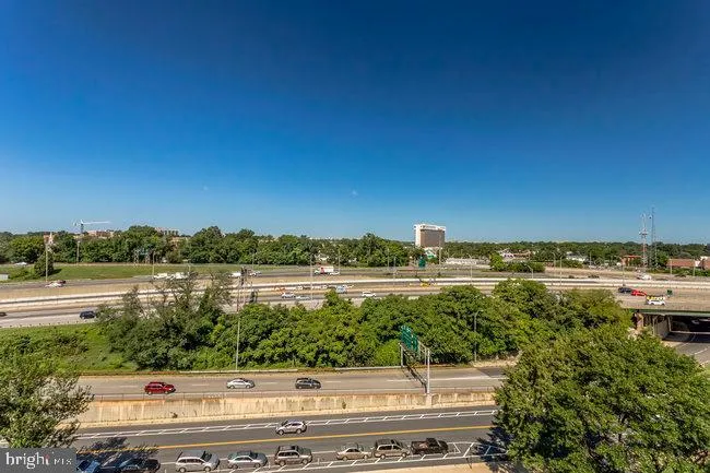 1300 Army Navy Drive, Arlington, VA 22202