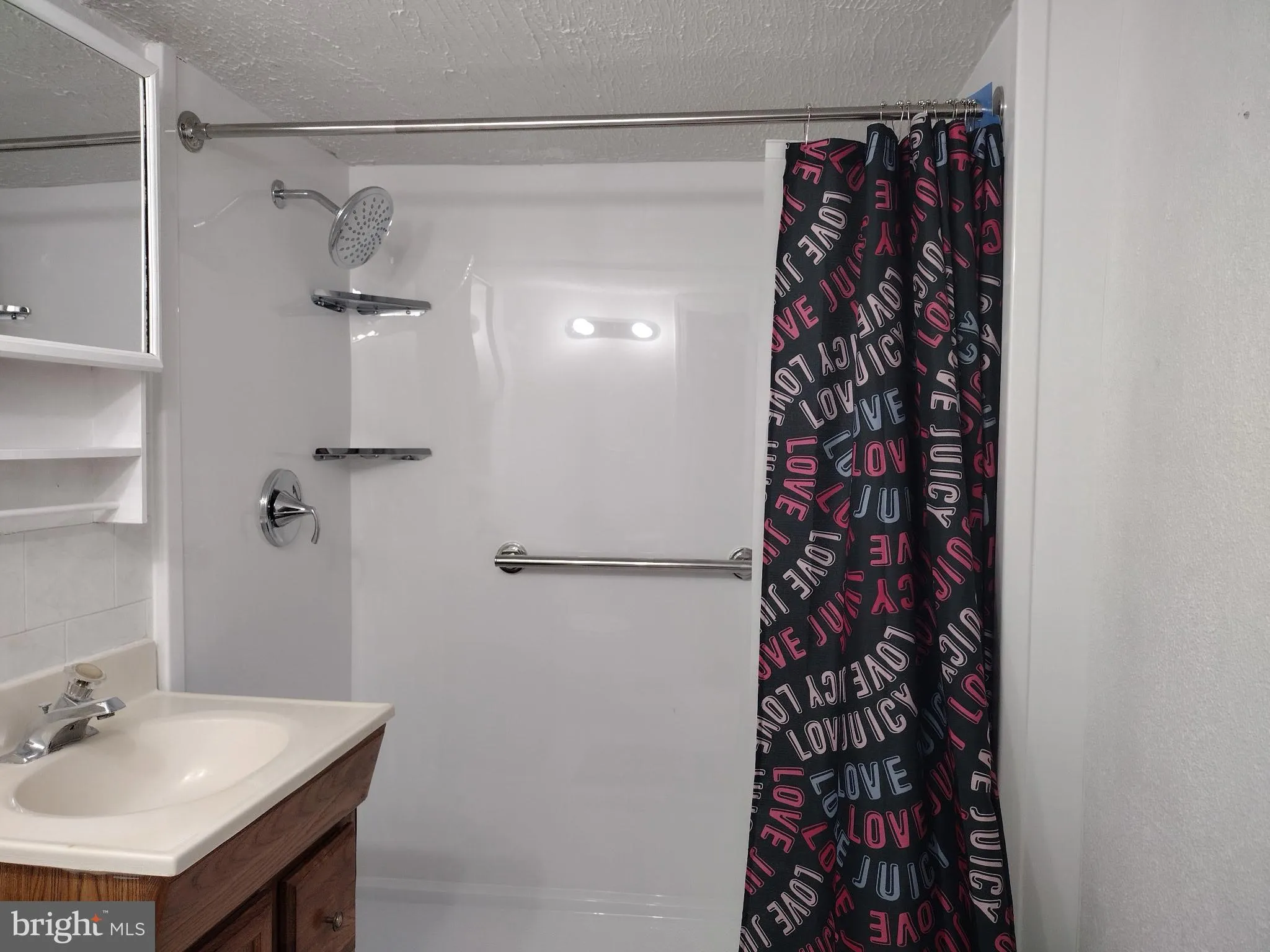 6802 KILLARNEY STREET, Clinton, MD 20735