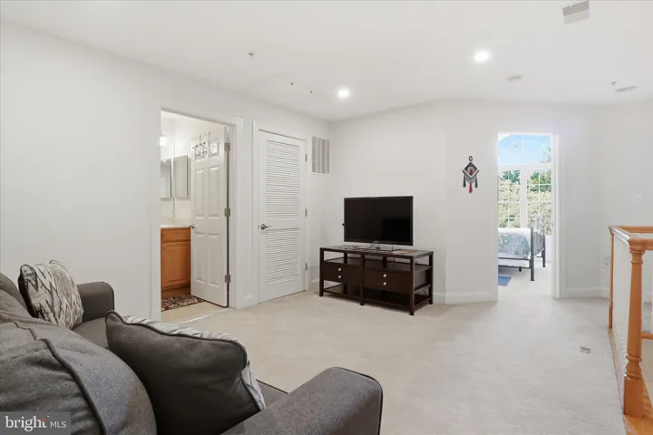 6816 Rigby Lane, Mclean, VA 22101