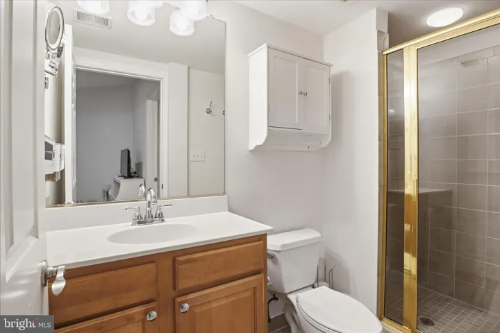 6816 Rigby Lane, Mclean, VA 22101