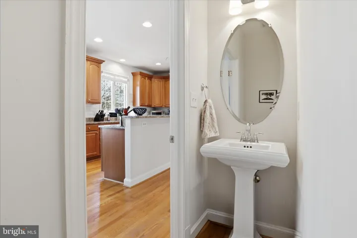 6816 Rigby Lane, Mclean, VA 22101