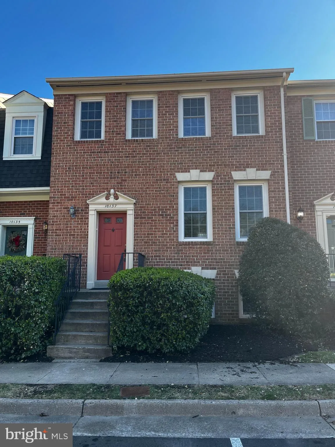 Oakton, VA 22124