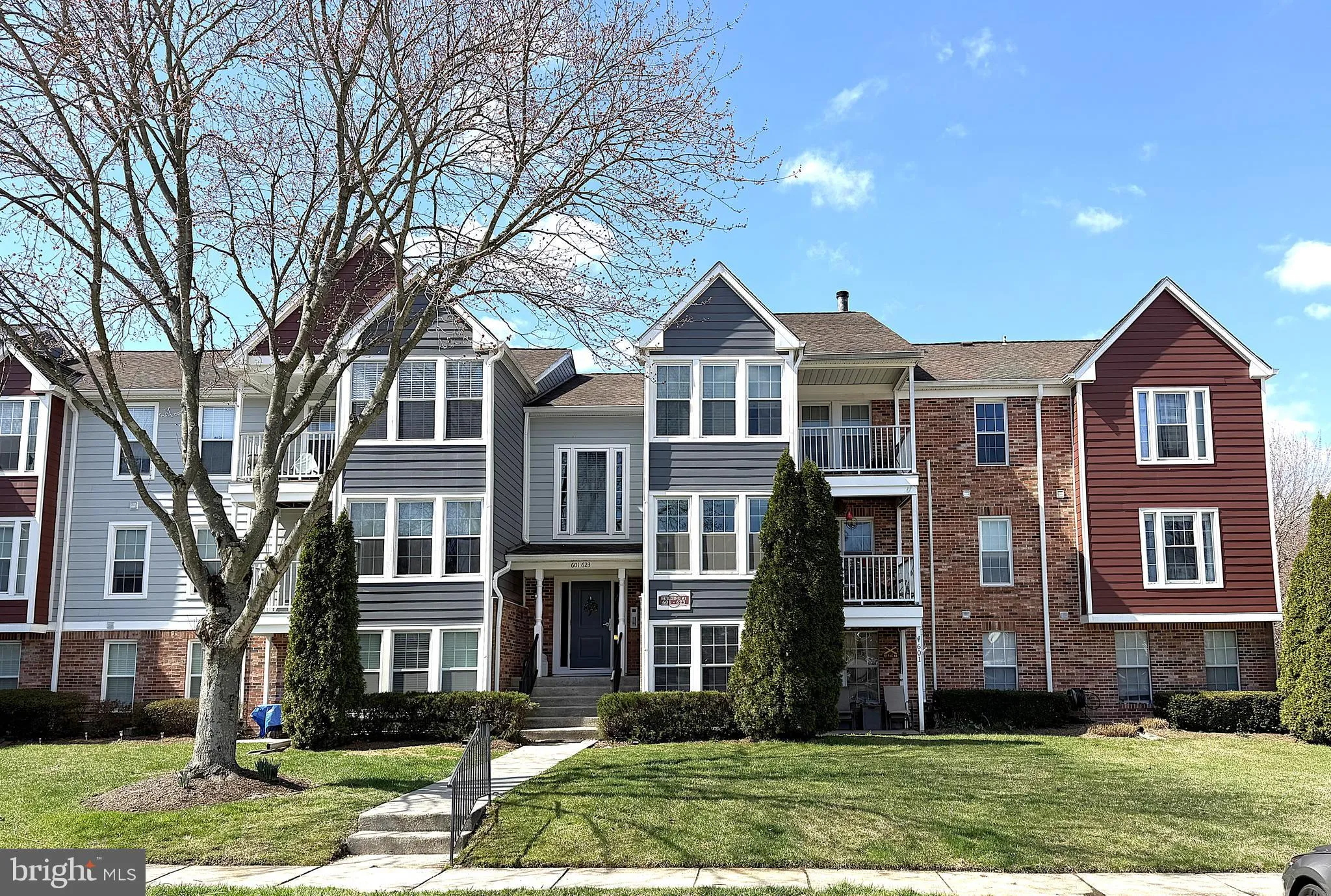 619 DEERING ROAD, Pasadena, MD 21122