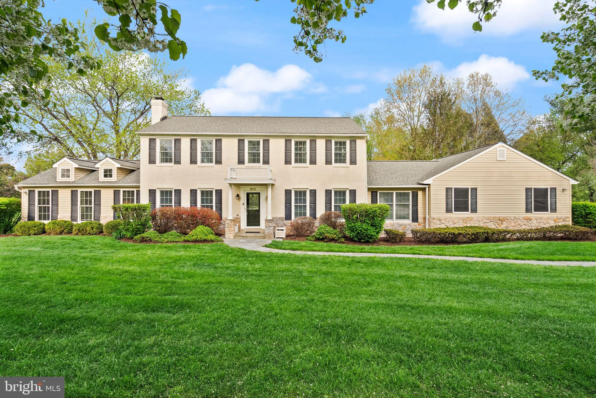 813 LUNENBURG ROAD, Great Falls, VA 22066