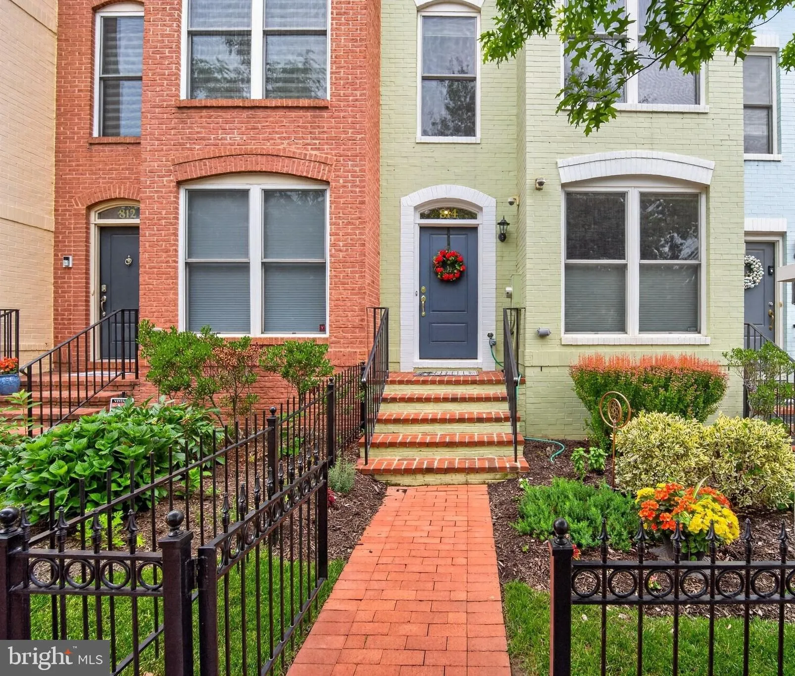 814 3RD STREET, Washington, DC 20003