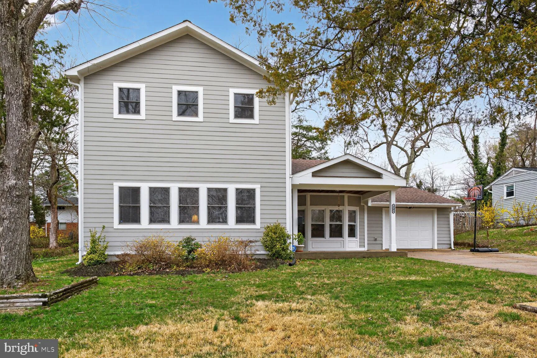 4406 ROUNDHILL ROAD, Alexandria, VA 22310