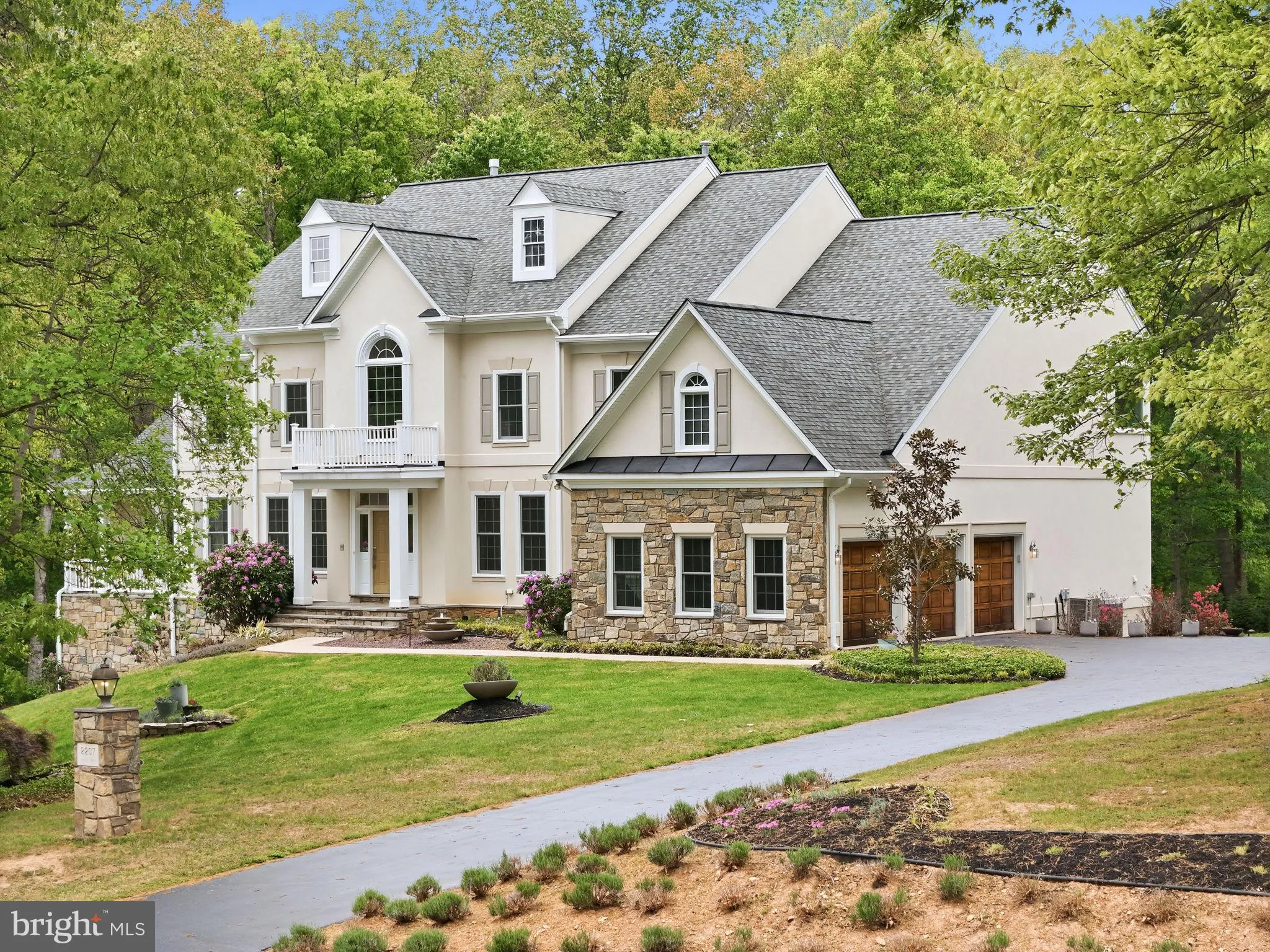 2207 ARYNESS DRIVE, Vienna, VA 22181