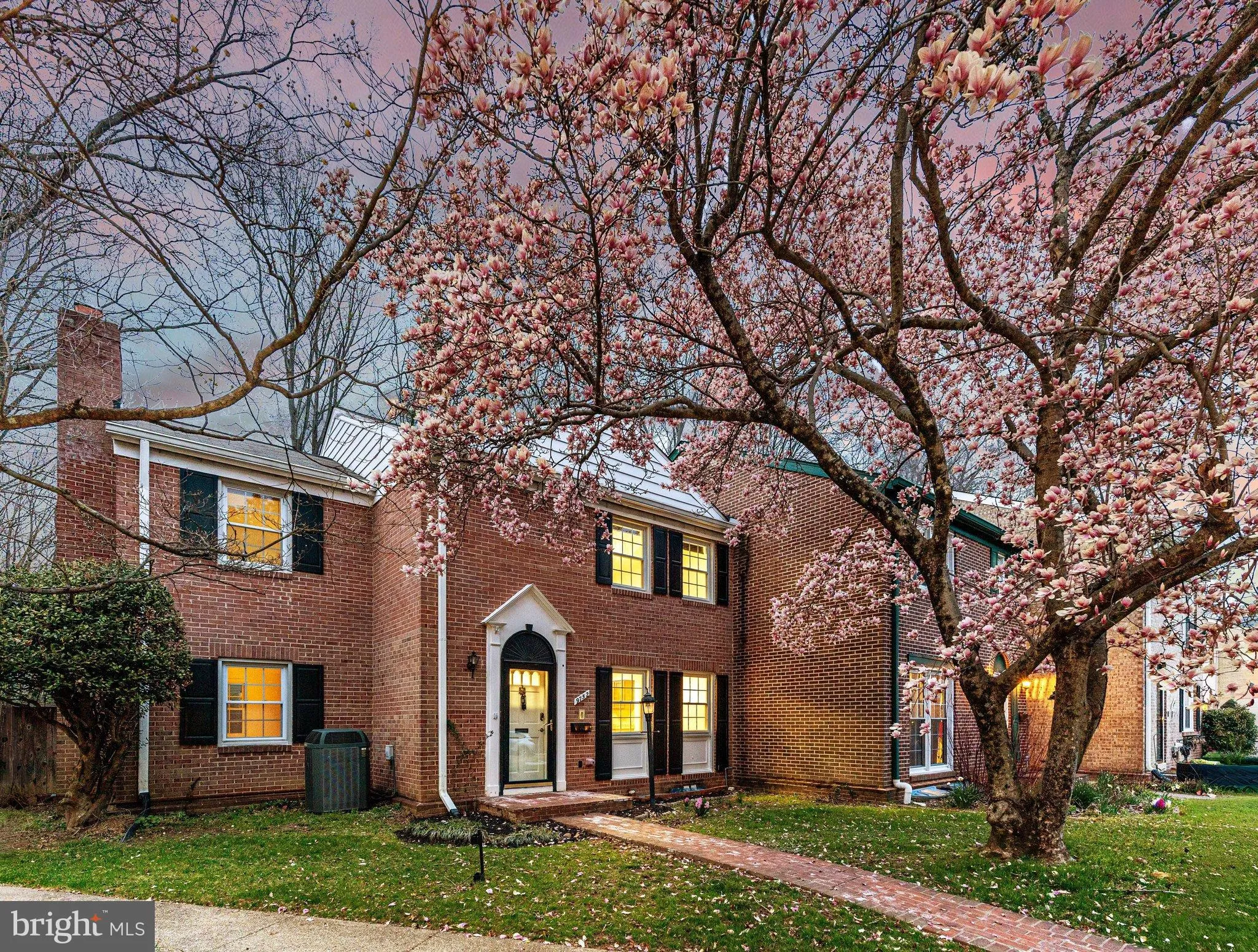 9752 CARDINAL ROAD, Fairfax, VA 22030