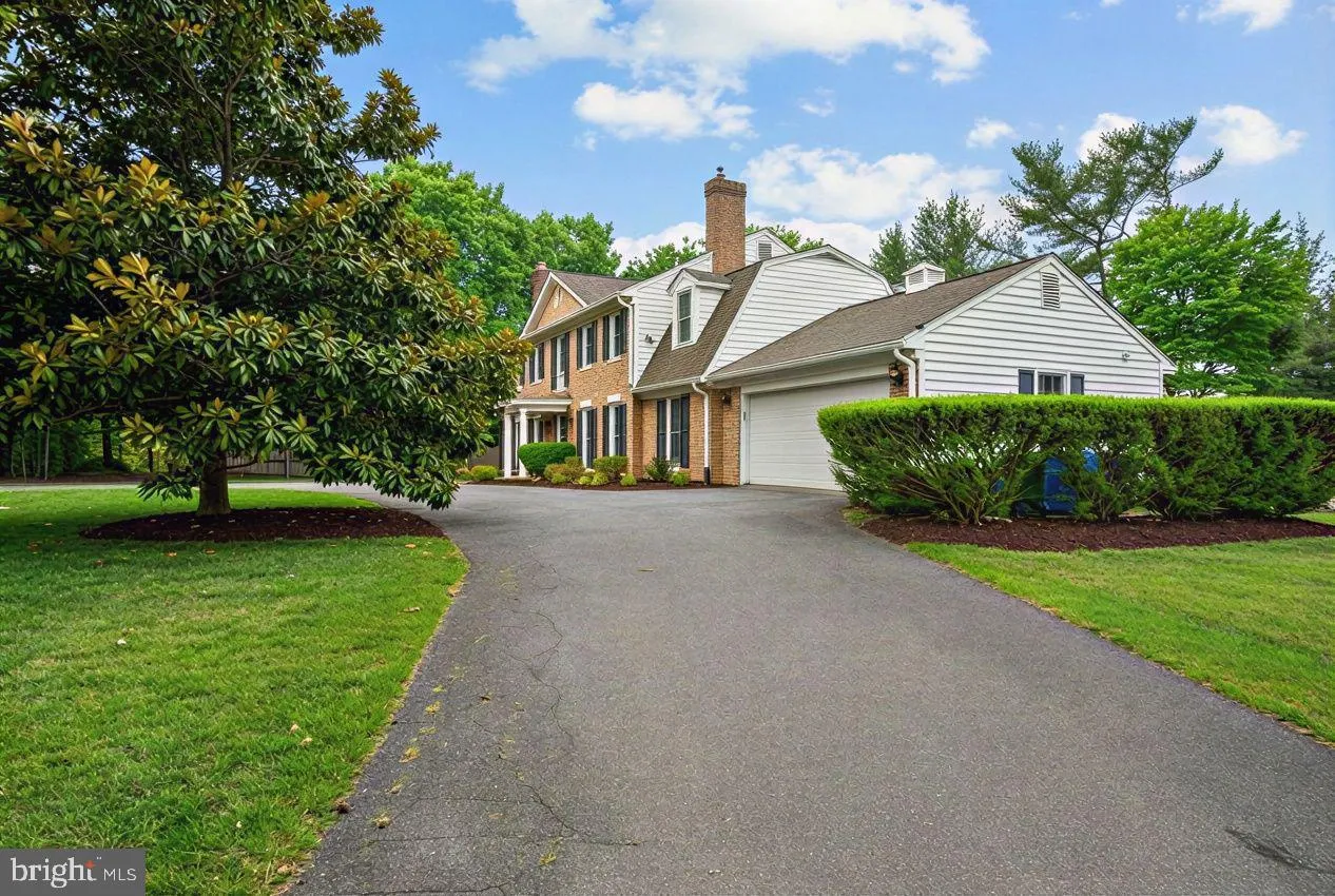 14900 WESTBURY ROAD, Rockville, MD 20853