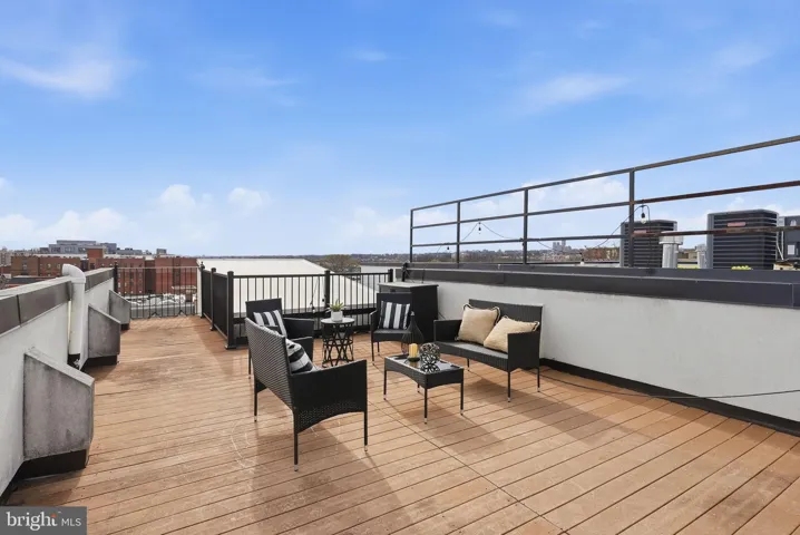 2713 Ontario Road Nw, Washington, DC 20009