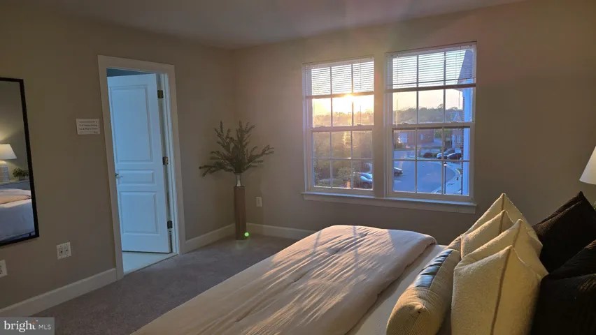 6267 Summit Point Court, Alexandria, VA 22310