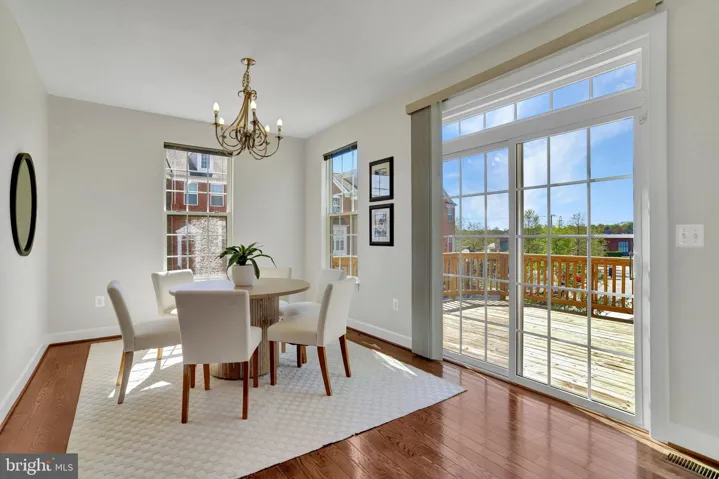 6267 Summit Point Court, Alexandria, VA 22310