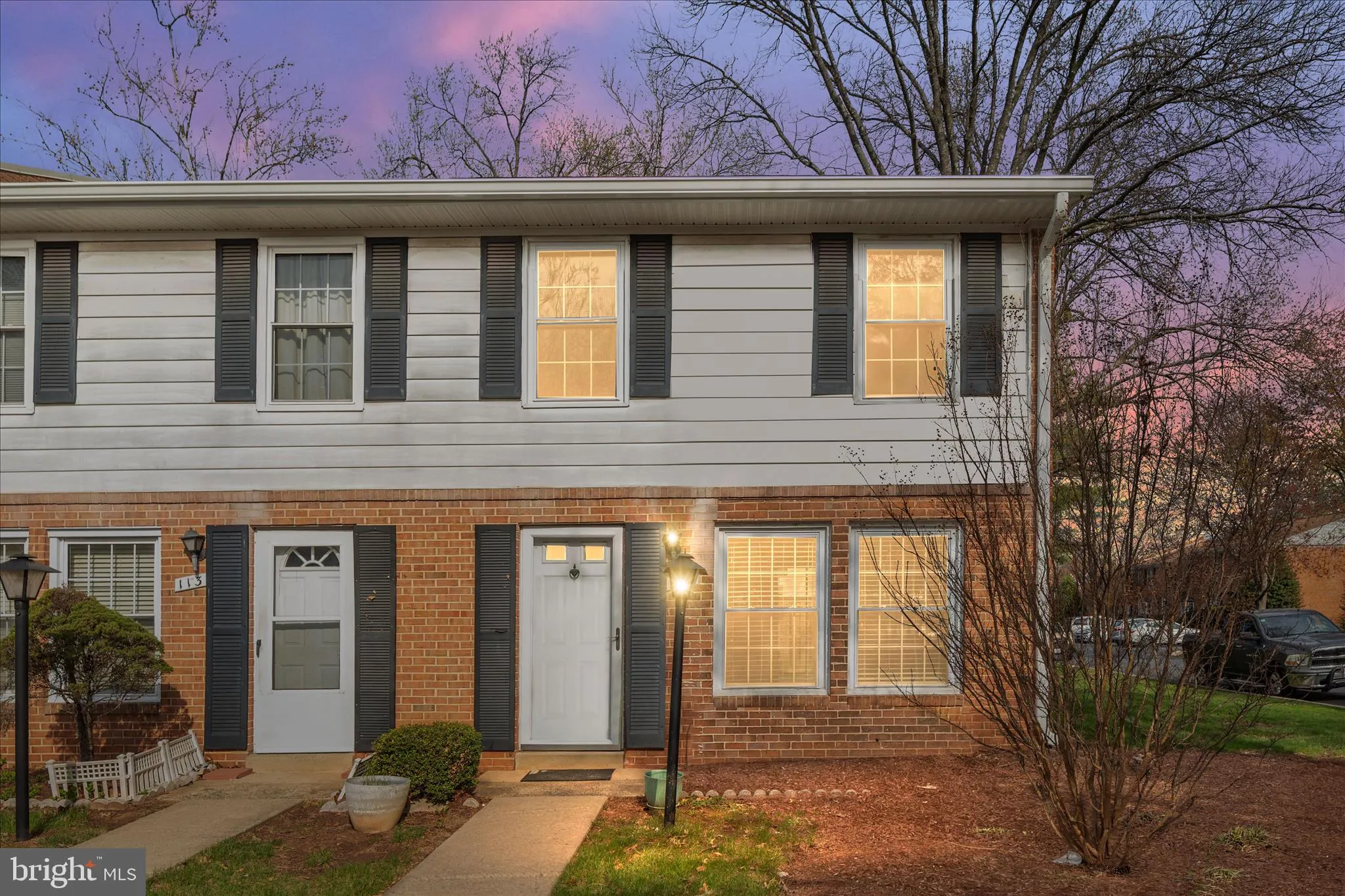 115 DUKE, Sterling, VA 20164