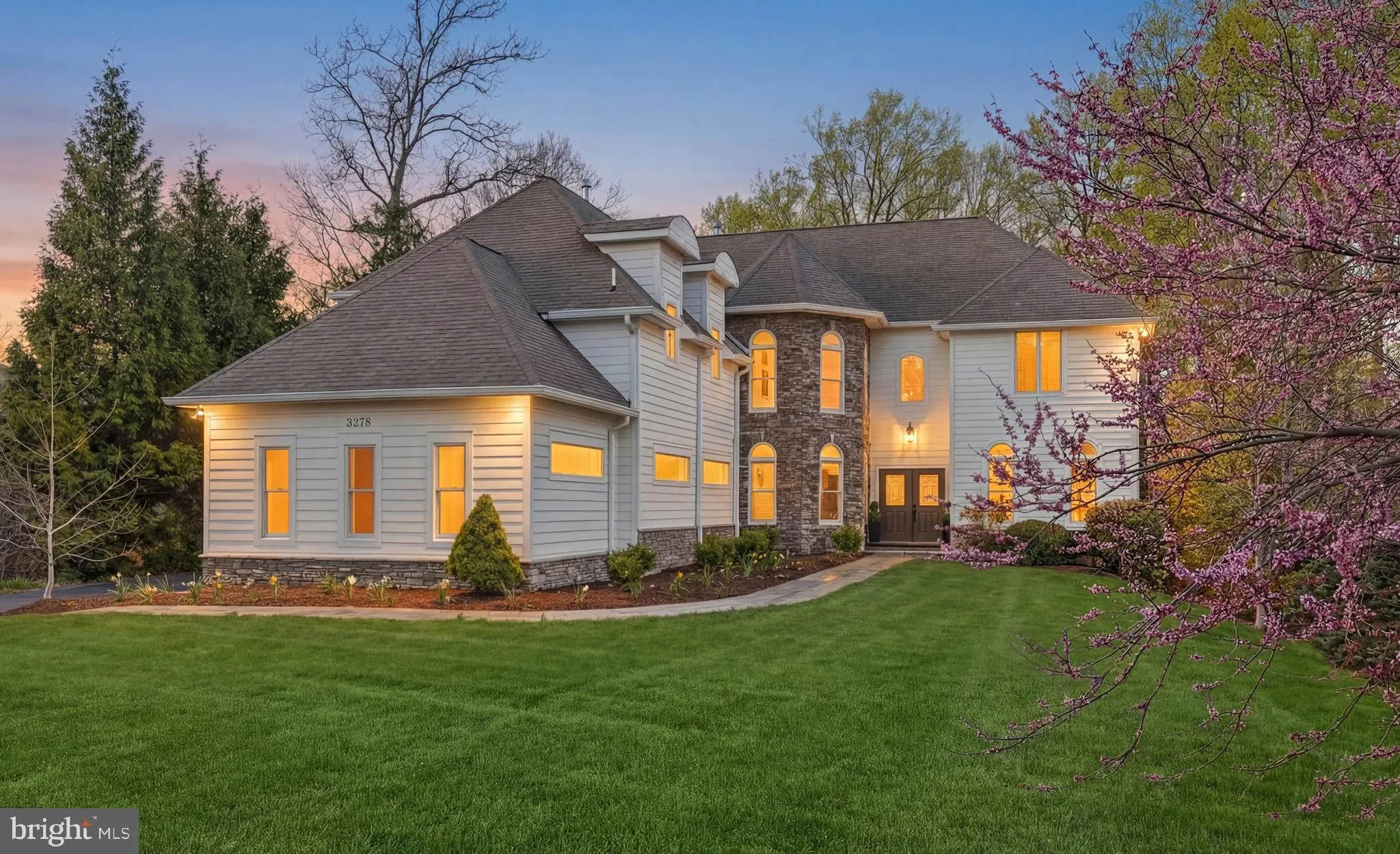 8228 WESTCHESTER DRIVE, Vienna, VA 22182