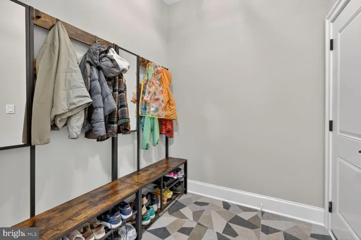 2808 W George Mason Road, Falls Church, VA 22042
