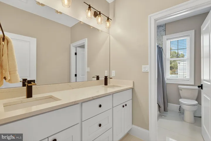 2808 W George Mason Road, Falls Church, VA 22042