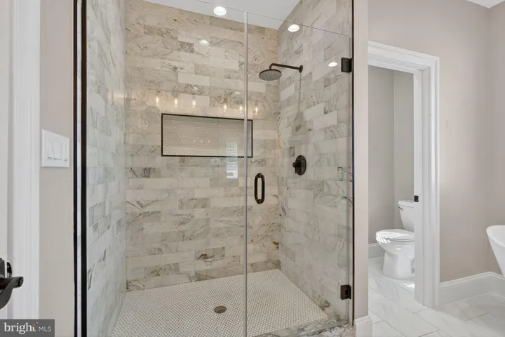 2808 W George Mason Road, Falls Church, VA 22042