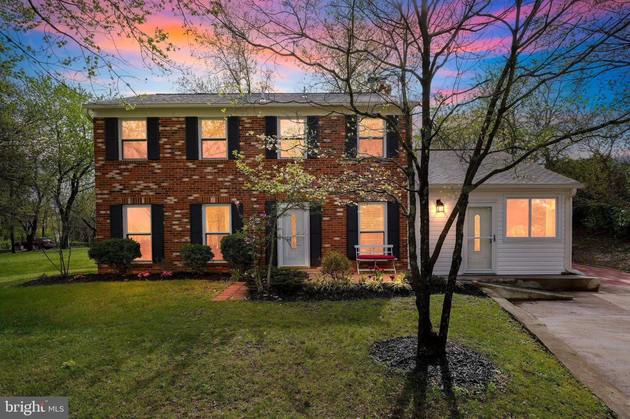 805 MOSBY HOLLOW DRIVE, Herndon, VA 20170