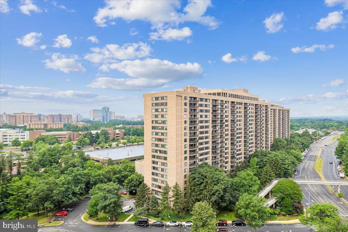 3701 GEORGE MASON DRIVE, Falls Church, VA 22041