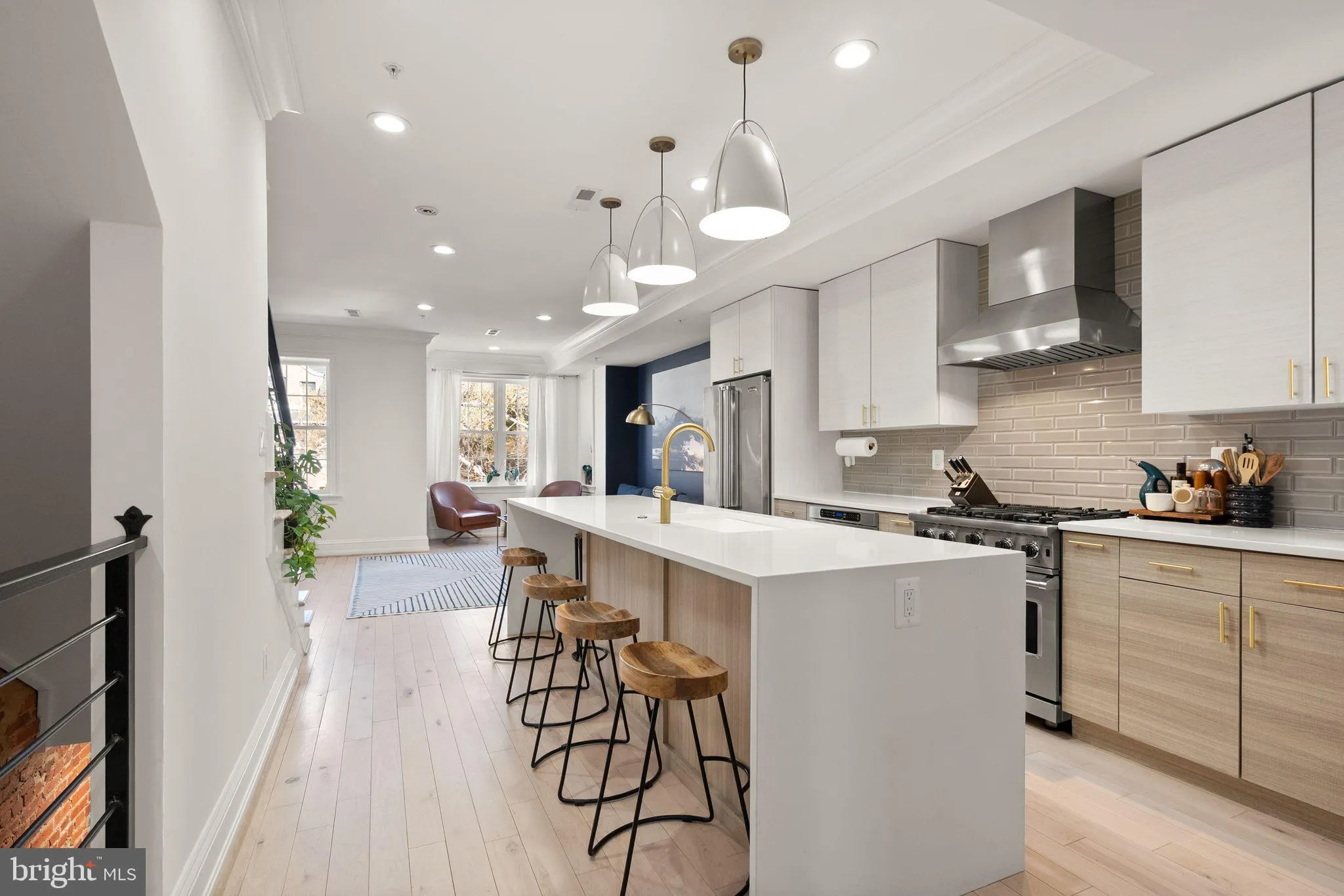 1132 COLUMBIA ROAD, Washington, DC 20009