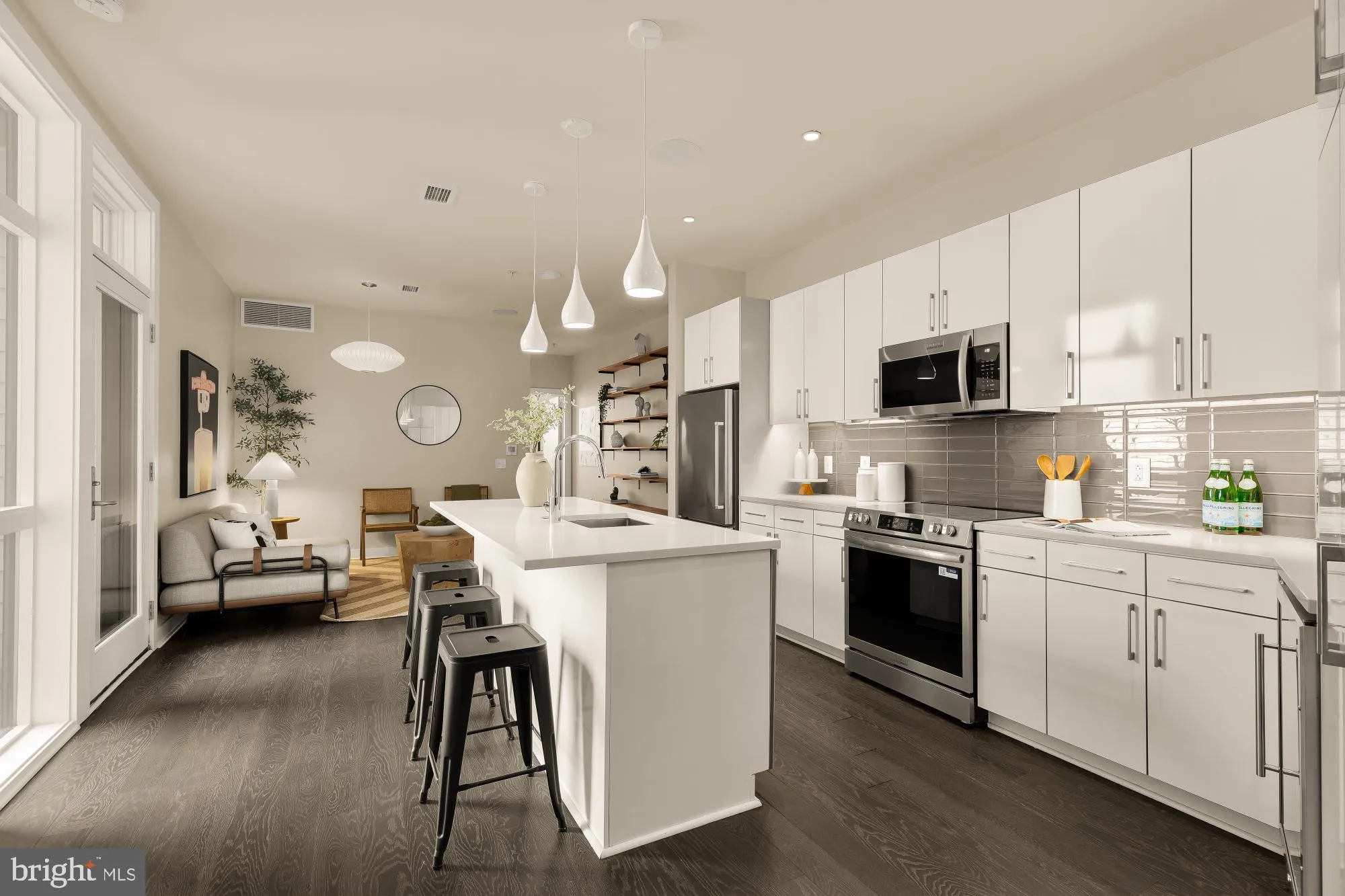 1794 LANIER PLACE, Washington, DC 20009
