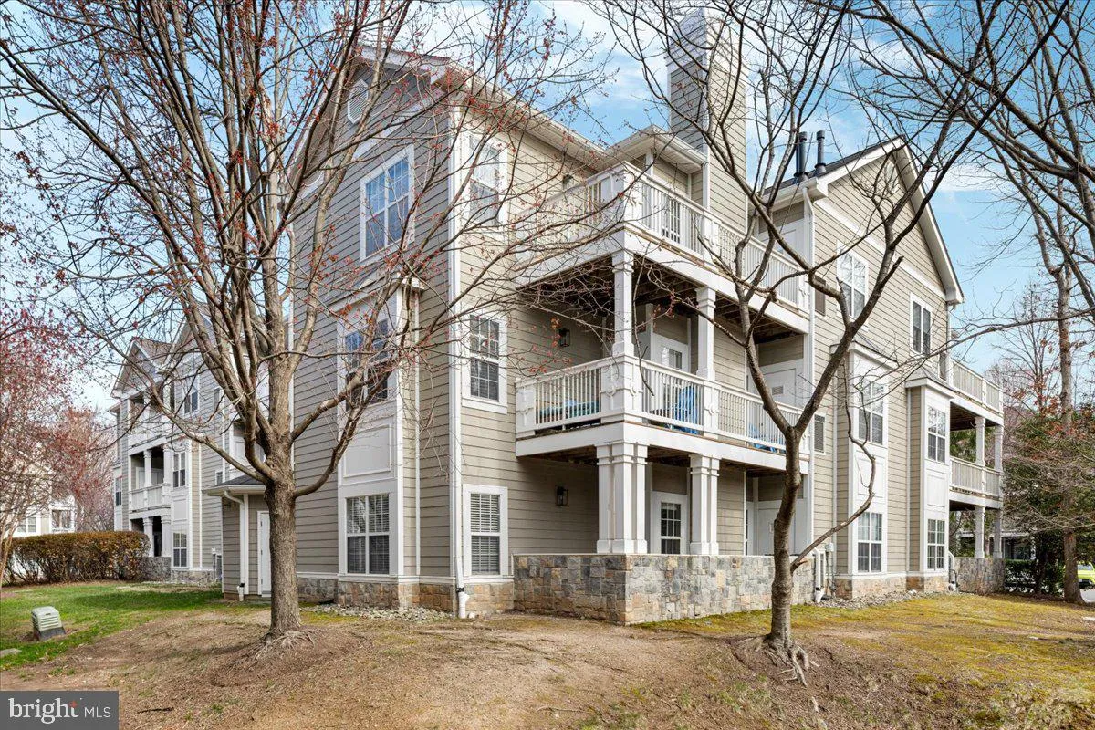 1705 LAKE SHORE CREST DRIVE, Reston, VA 20190