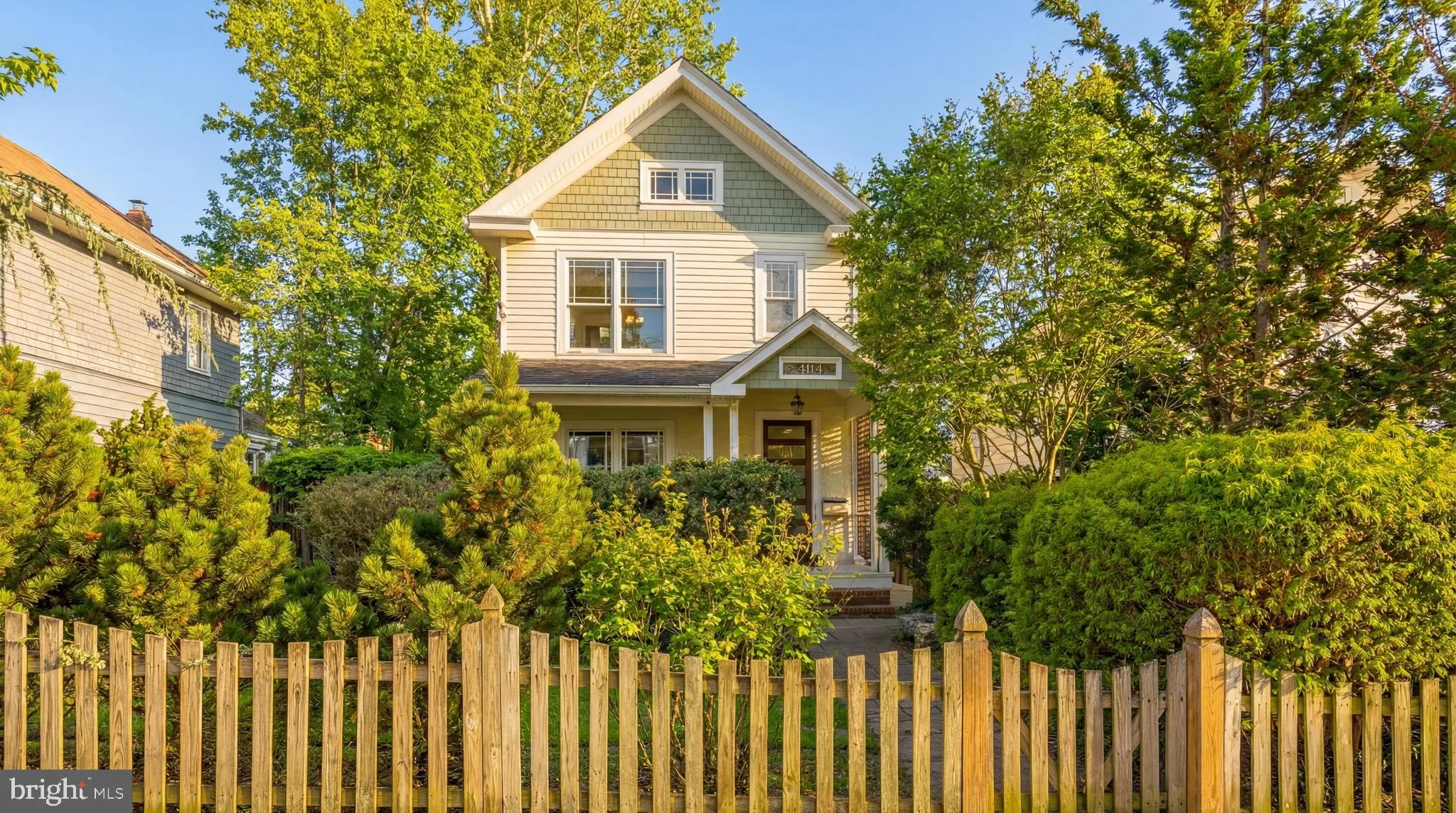 4114 EMERY PLACE, Washington, DC 20016