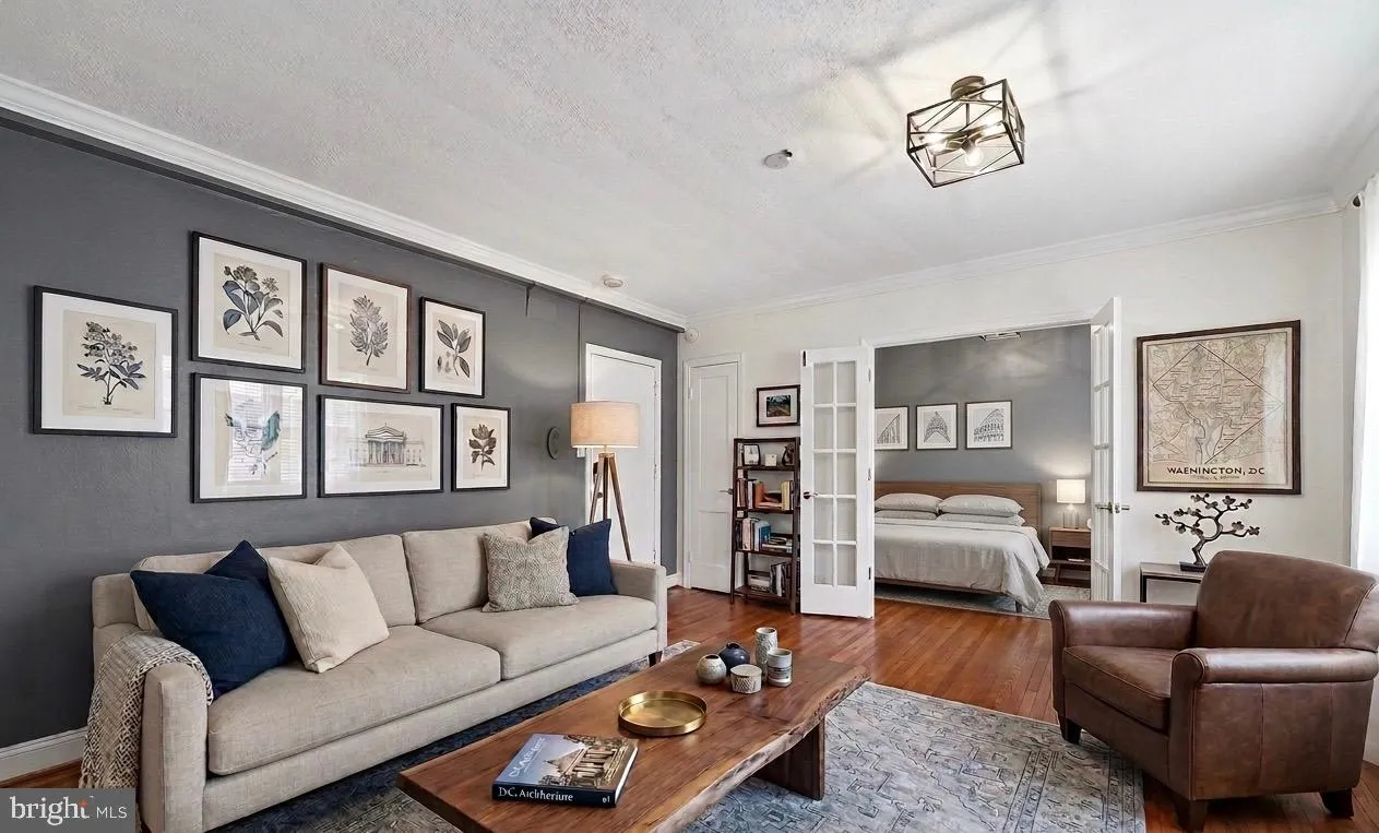 3925 DAVIS PLACE, Washington, DC 20007