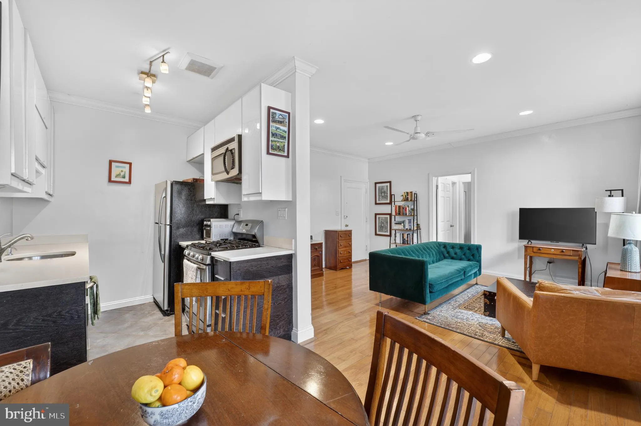 2325 42ND STREET, Washington, DC 20007
