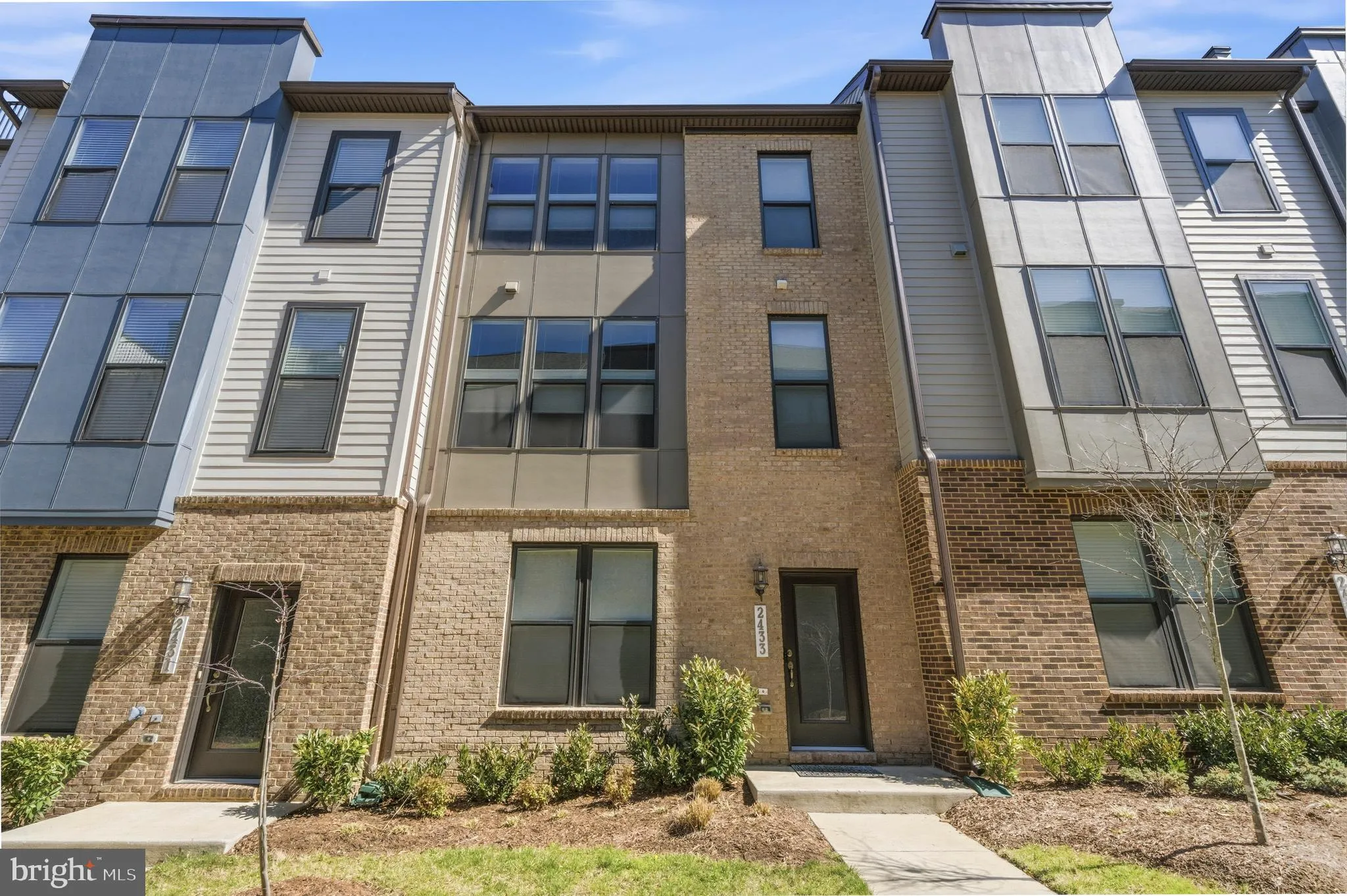 2433 LIBERTY LOOP, Herndon, VA 20171