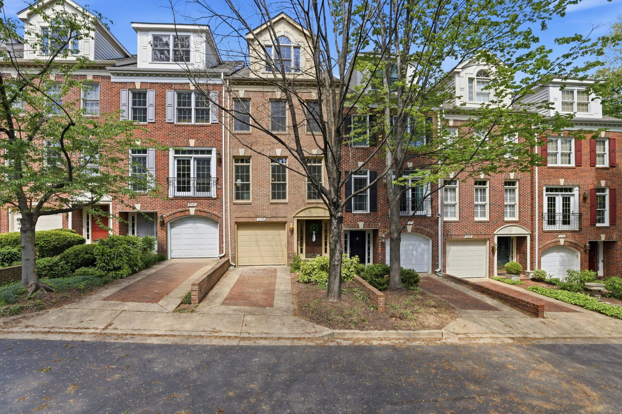 2139 PIERCE COURT, Arlington, VA 22209