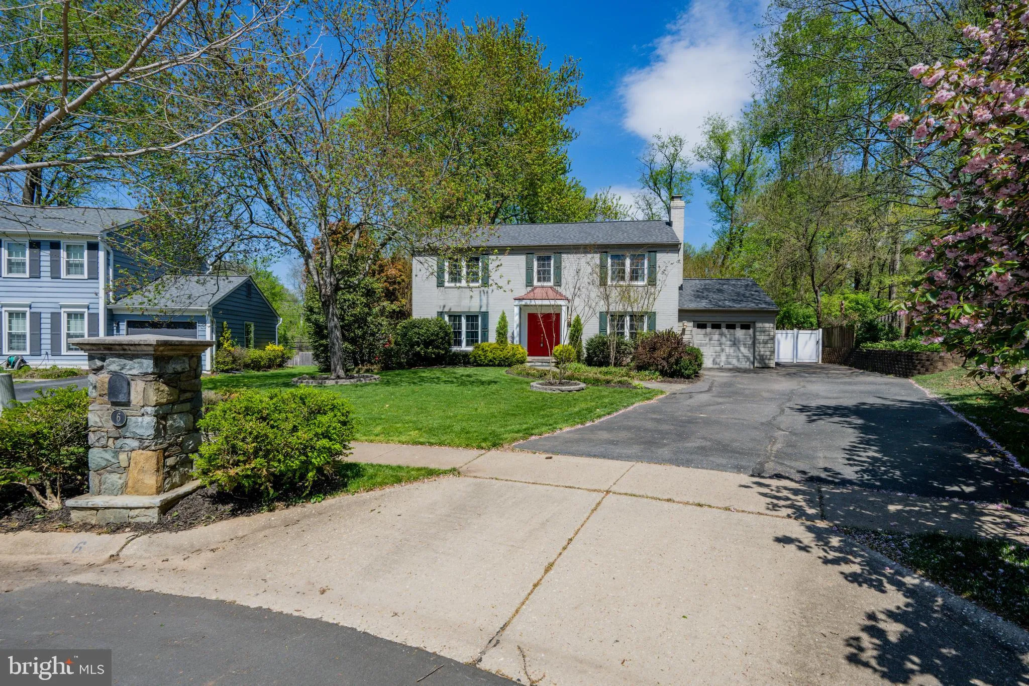 6 STARLIGHT COURT, Potomac, MD 20854