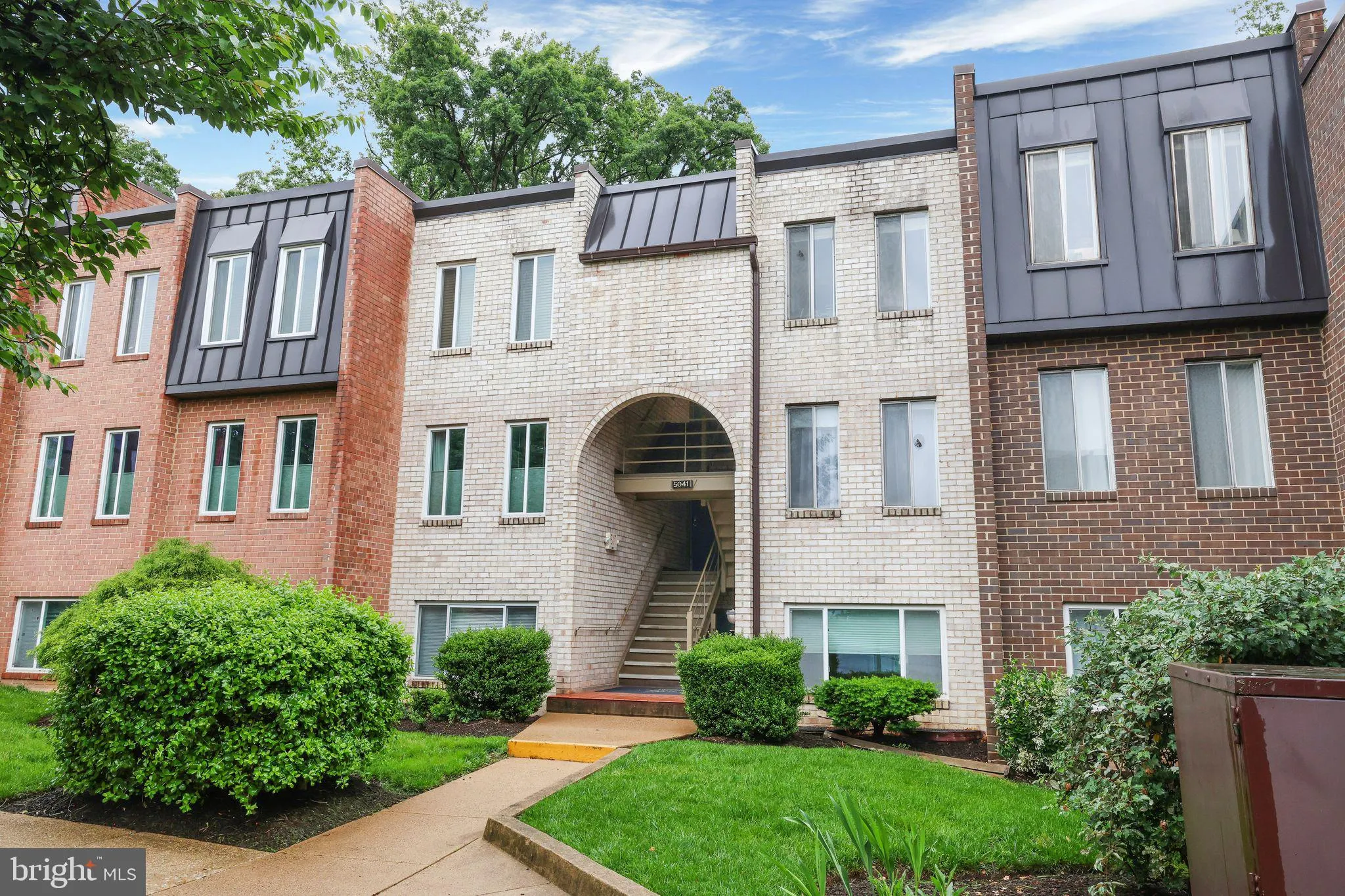 5041 7TH ROAD, Arlington, VA 22204