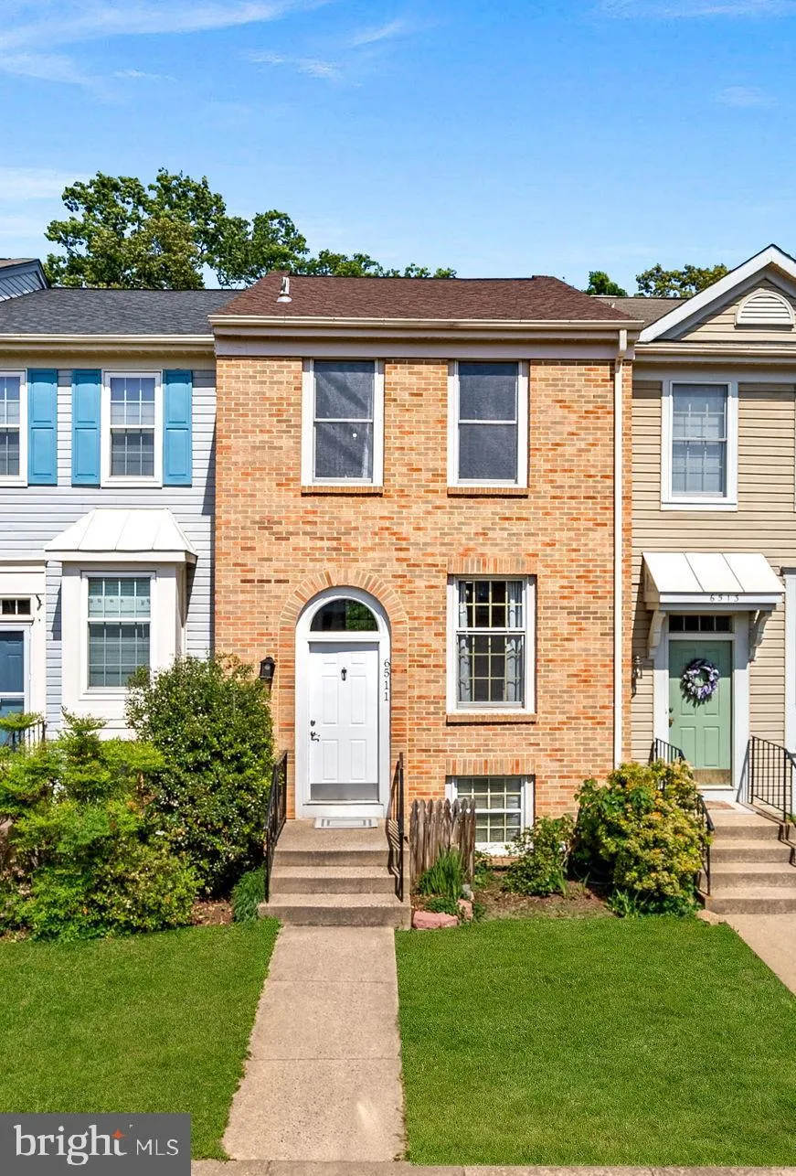 6511 SKYLEMAR TRAIL, Centreville, VA 20121