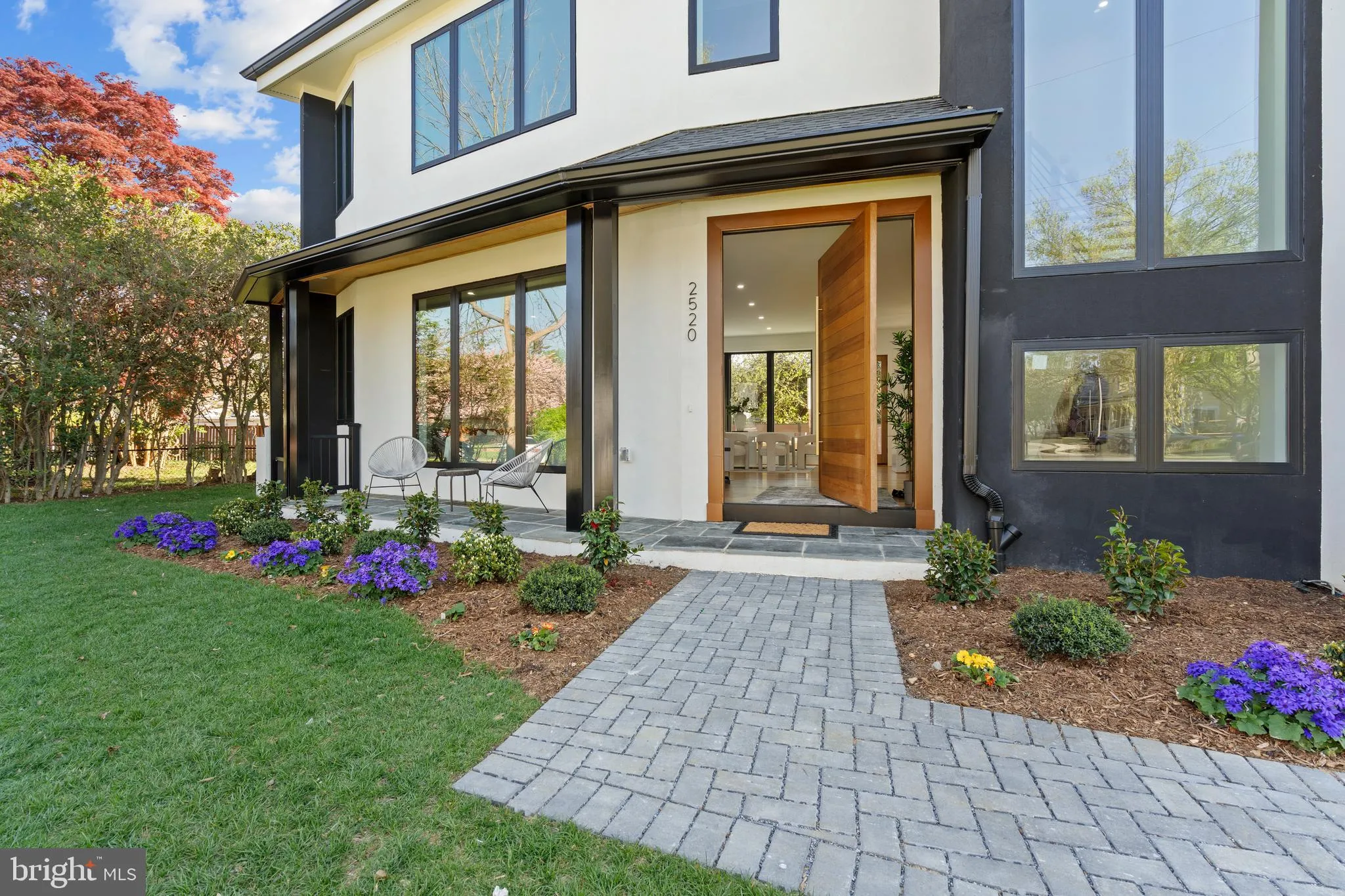 2520 5TH STREET, Arlington, VA 22204