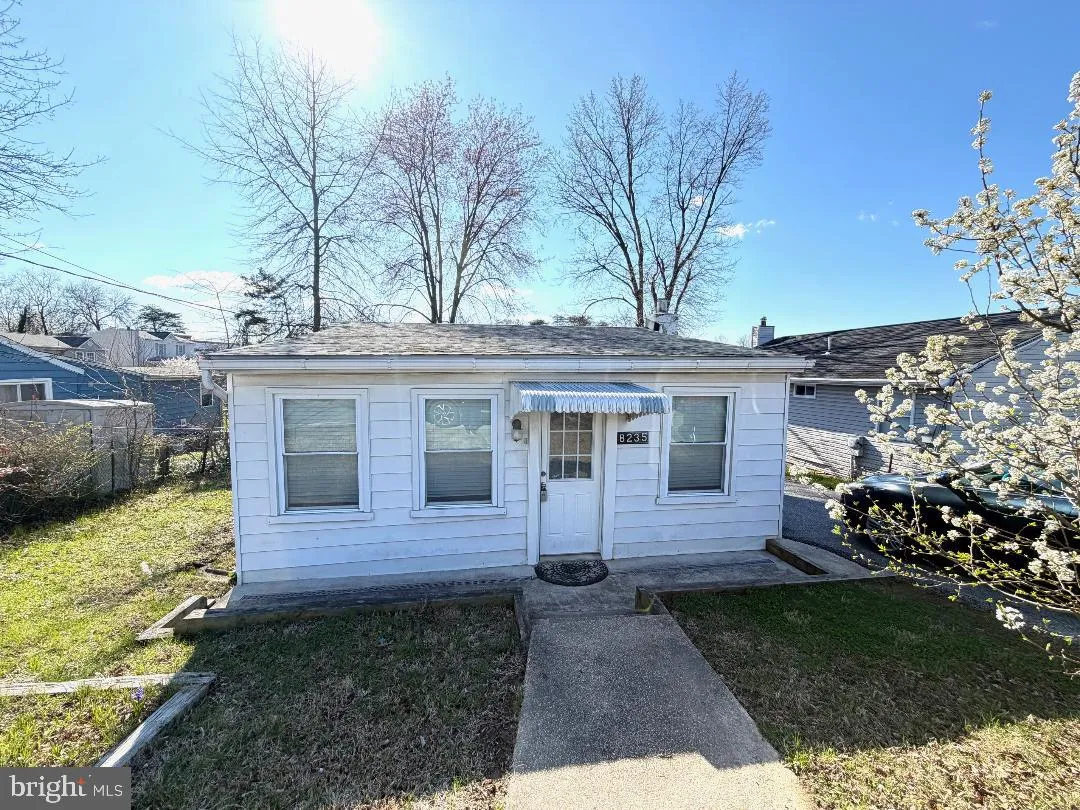 8235 GLEN COURT, Jessup, MD 20794