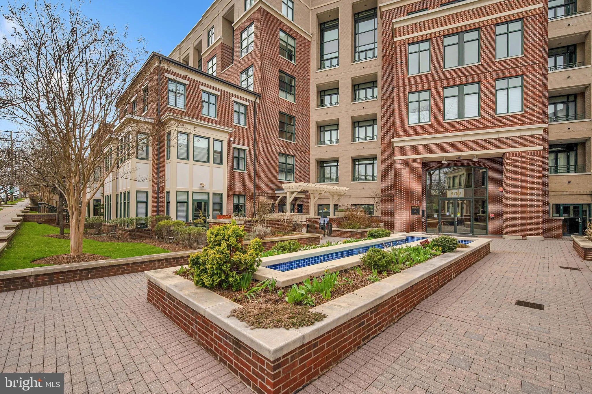 4750 41ST STREET, Washington, DC 20016