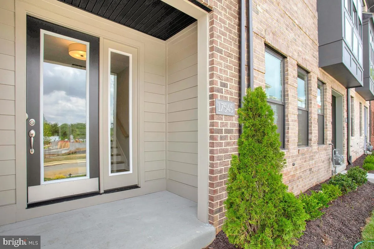 17631 LAKE MELFORD AVENUE, Bowie, MD 20715