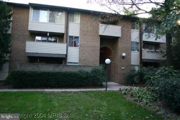 19323 CLUB HOUSE, Gaithersburg, MD 20886